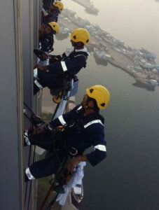 Rope Access Cleaning Service in Abu Dhabi 