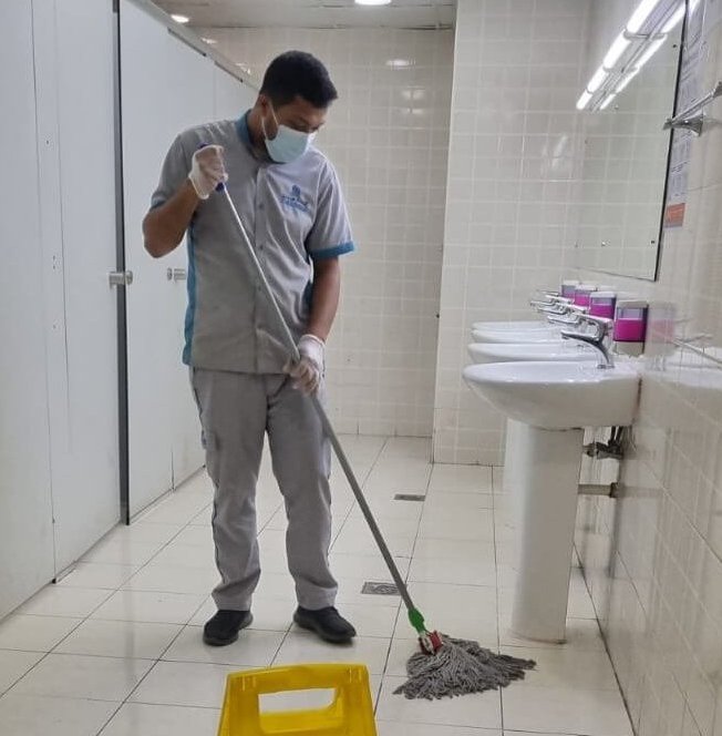 Deep Cleaning Near You in Al Bateen